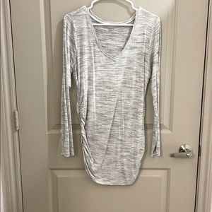 Relaxed maternity top